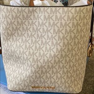 Authentic Michael kors purse